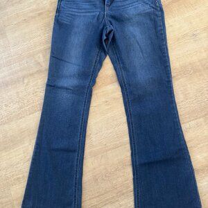 WITT& WISDOM SIZE 6P JEANS STRETCH FLARE COMFORT WAIST